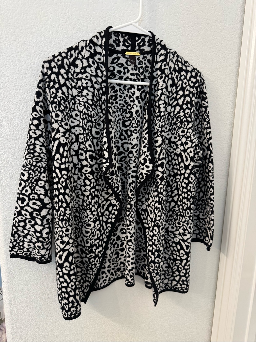 Dana Buchman Black & White Leopard Open-Front Cardigan Small Women’s cotton